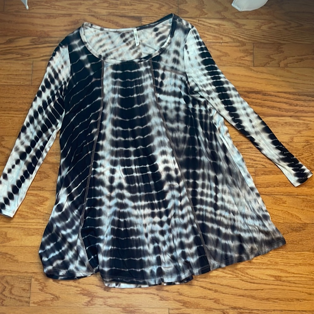 Long sleeve tie dye dress